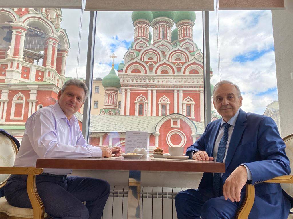  Срещи на Николай Малинов в столицата на държавата-терорист Русия 